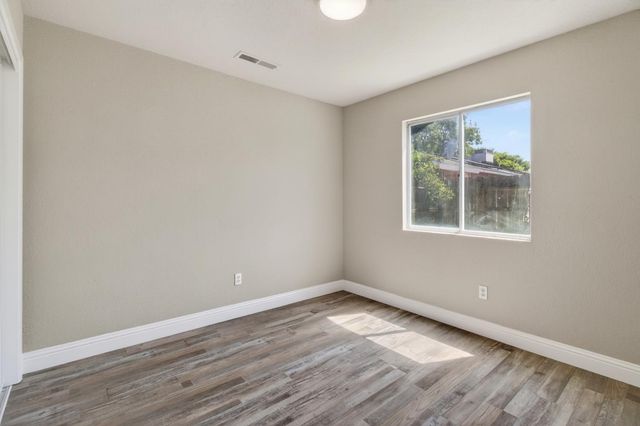 336 Serano Street, Merced, CA 95341
