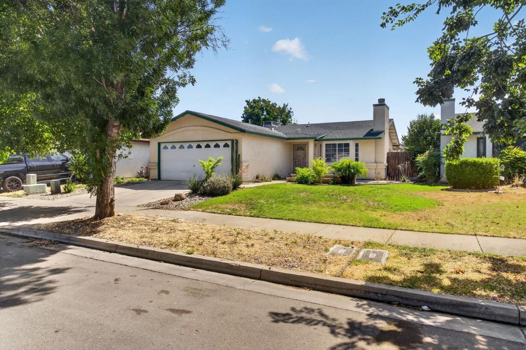 Image 1 of property listing at 336 Serano Street, Merced, CA 95341
