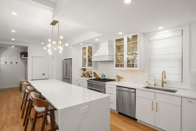 4 Fairlee Street, Somerville, MA 02144