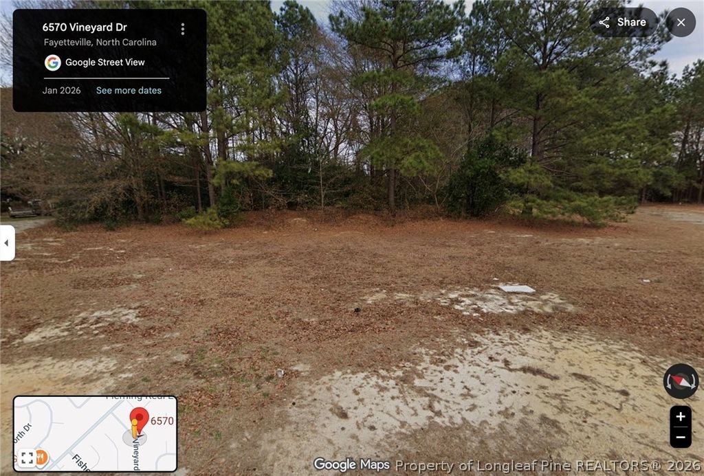 6570 Vineyard Drive, Fayetteville, NC 28304 — exterior