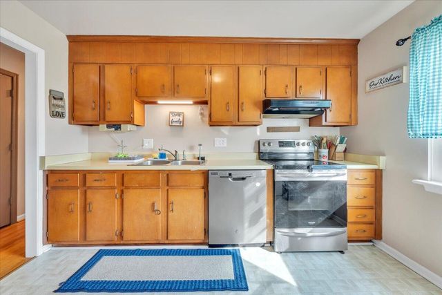 453 Crofton DR, Vinton, VA 24179