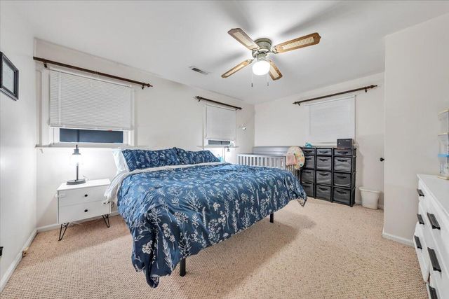 453 Crofton DR, Vinton, VA 24179