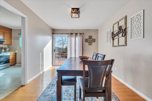 453 Crofton DR, Vinton, VA 24179