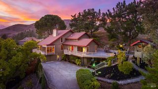 66 Martinez Ct, Novato, CA 94945