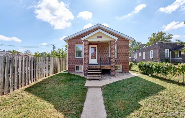 7102 Alabama Avenue, St Louis, MO 63111
