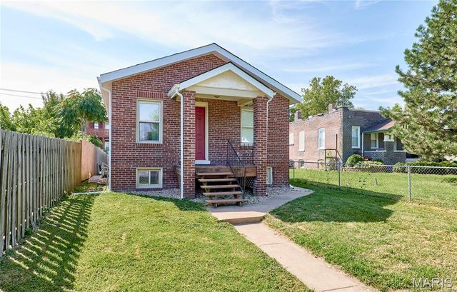 7102 Alabama Avenue, St Louis, MO 63111
