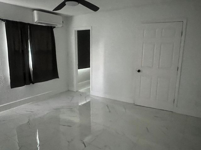 2340 Avenue M, Riviera Beach, FL 33404