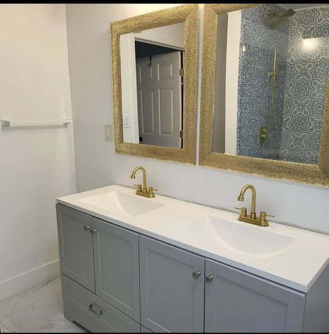 2340 Avenue M, Riviera Beach, FL 33404