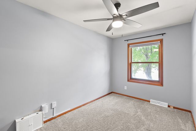 5423 Norris Street, Ames, IA 50014