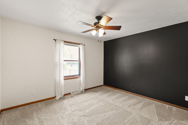 5423 Norris Street, Ames, IA 50014