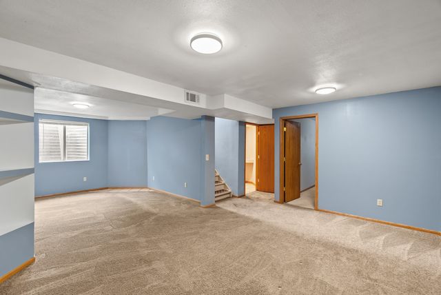 5423 Norris Street, Ames, IA 50014