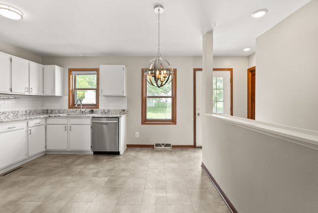 5423 Norris Street, Ames, IA 50014
