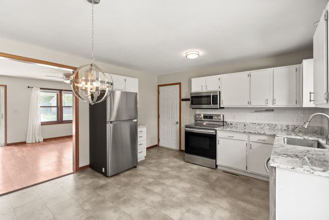 5423 Norris Street, Ames, IA 50014