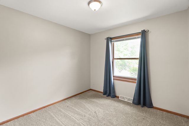 5423 Norris Street, Ames, IA 50014