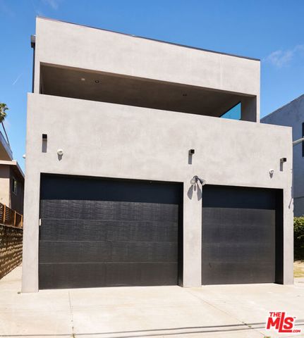 2411 Abbot Kinney Boulevard, Los Angeles, CA 90291