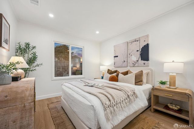 912 Wildwood Avenue, Daly City, CA 94015