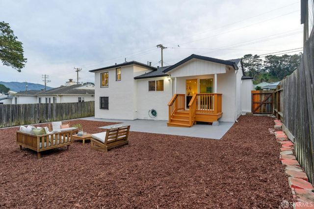 912 Wildwood Avenue, Daly City, CA 94015