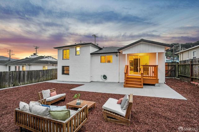 912 Wildwood Avenue, Daly City, CA 94015