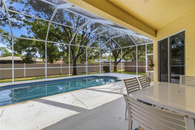 8268 47TH STREET CIRCLE E, Palmetto, FL 34221