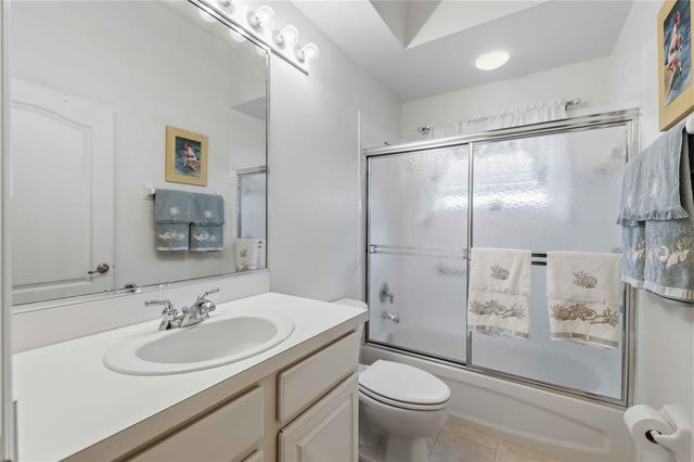 8268 47TH STREET CIRCLE E, Palmetto, FL 34221