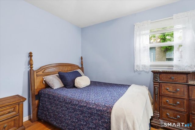 31 Iron Street, Ledyard, CT 06339