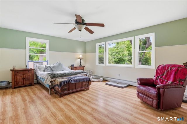 31 Iron Street, Ledyard, CT 06339