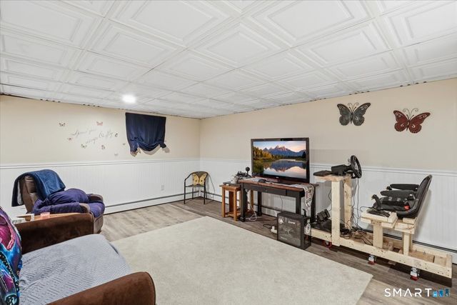31 Iron Street, Ledyard, CT 06339