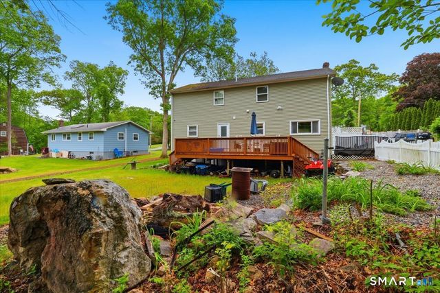 31 Iron Street, Ledyard, CT 06339