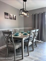 38 Edison Street, Bayville, NJ 08721