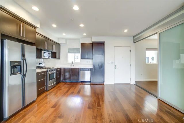 13045 Pacific Promenade 103, Los Angeles, CA 90094