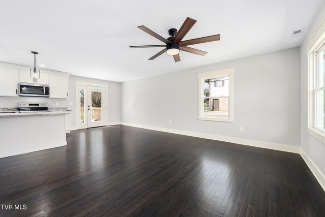 226 Dorothy Circle, Limestone, TN 37681