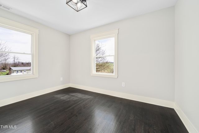 226 Dorothy Circle, Limestone, TN 37681