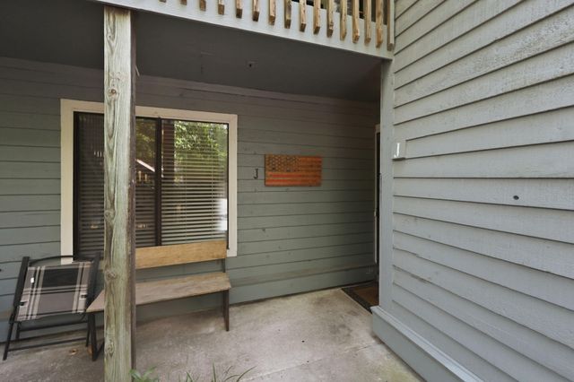 1161 Shadow Lake Circle J, Mount Pleasant, SC 29464