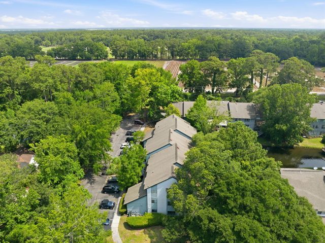 1161 Shadow Lake Circle J, Mount Pleasant, SC 29464