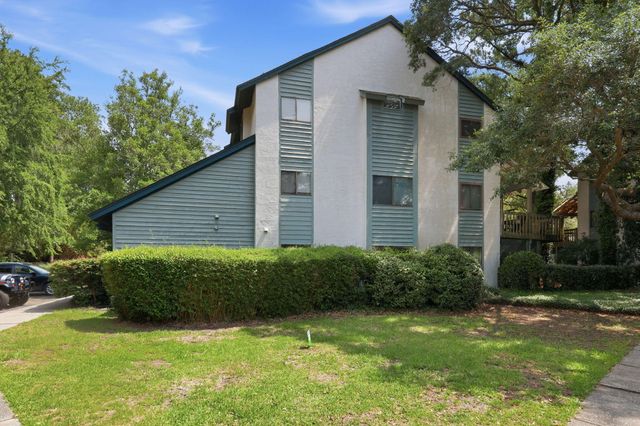 1161 Shadow Lake Circle J, Mount Pleasant, SC 29464