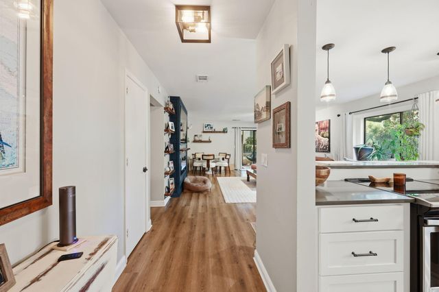 1161 Shadow Lake Circle J, Mount Pleasant, SC 29464