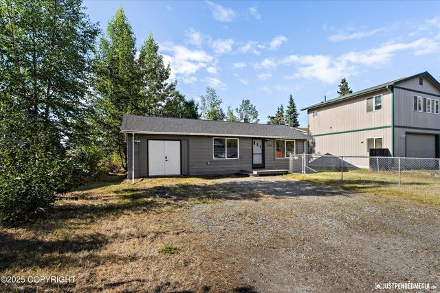 6600 E 8th Avenue, Anchorage, AK 99504