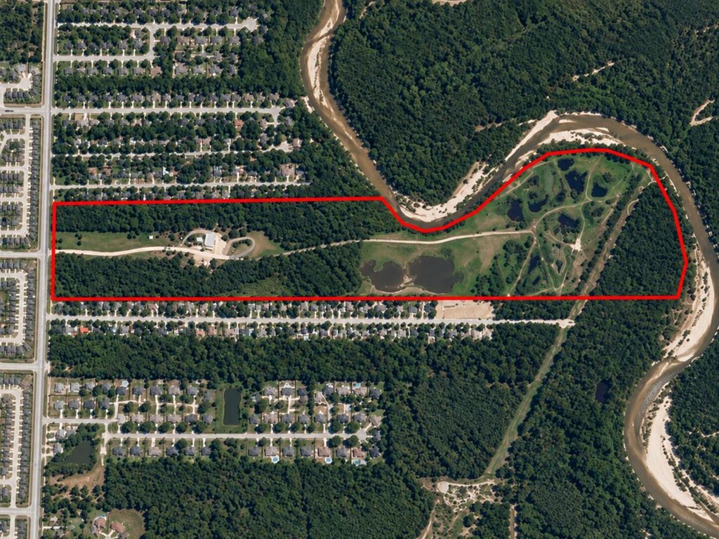 1000 Needham Road, Conroe, TX 77385