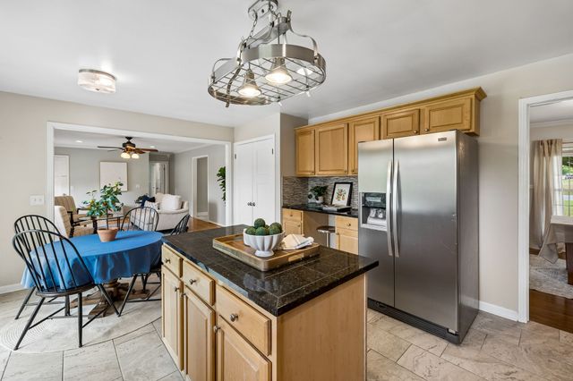 210 Barley Mill Rd, Old Hickory, TN 37138