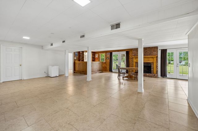 210 Barley Mill Rd, Old Hickory, TN 37138