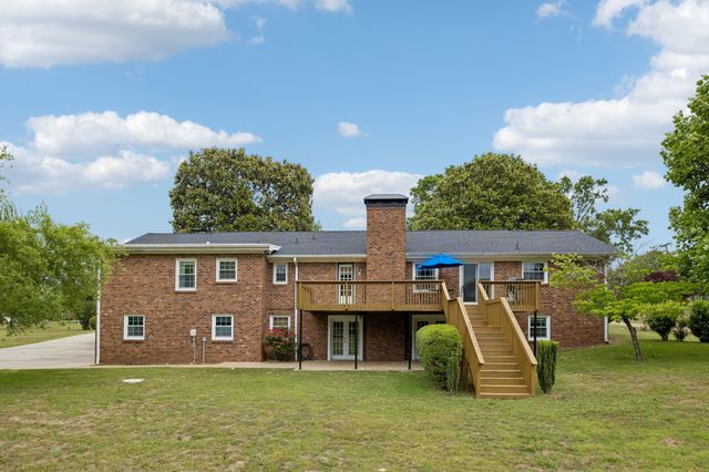 210 Barley Mill Rd, Old Hickory, TN 37138
