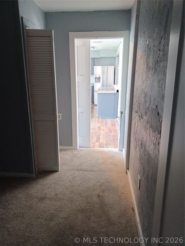 809 E 52nd Street North N, Tulsa, OK 74126