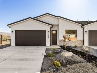 2054 W 320 S, Hurricane, UT 84737