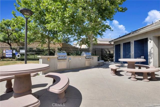 15459 Vanilla Bean, Fontana, CA 92336