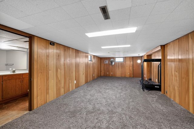 645 23rd Street NE, Rochester, MN 55906