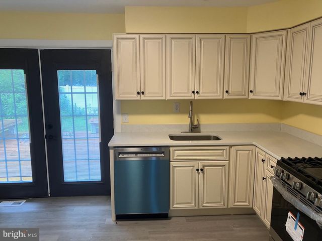22 MARICOPA TRL, Browns Mills, NJ 08015