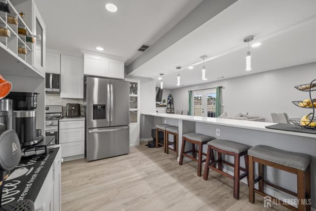 2 Wick Drive, Sayreville, NJ 08872