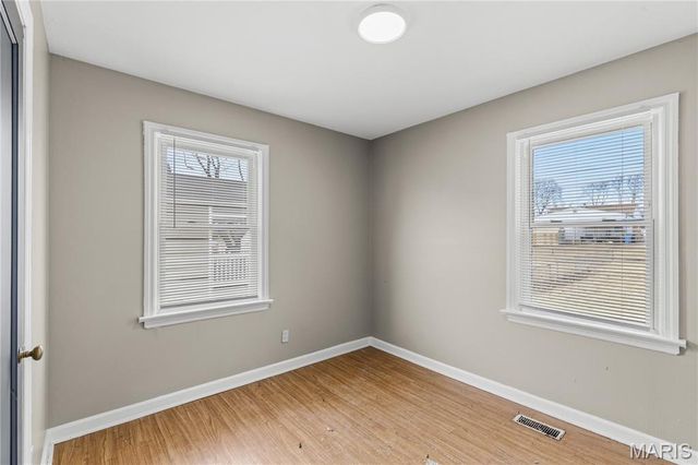 195 Saint Luke Drive, Florissant, MO 63031