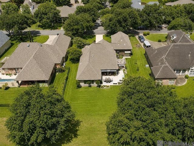 6258 Tezcuco Ct, Gonzales, LA 70737