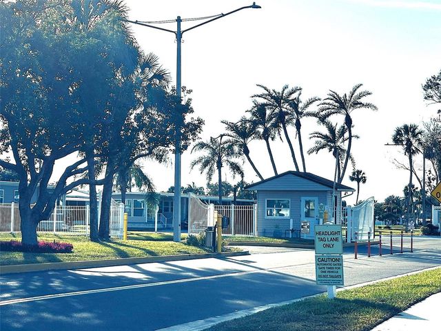 1100 BELCHER ROAD S 508, Largo, FL 33771